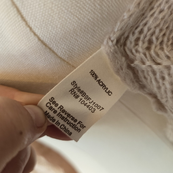 Blu Pepper | Small | Shaggy Knit Cardigan With Pockets - Picture 9 of 10